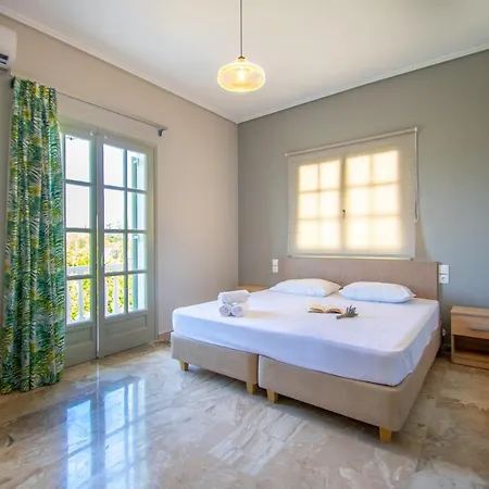 Mare Dentro Beachroad Apts By 